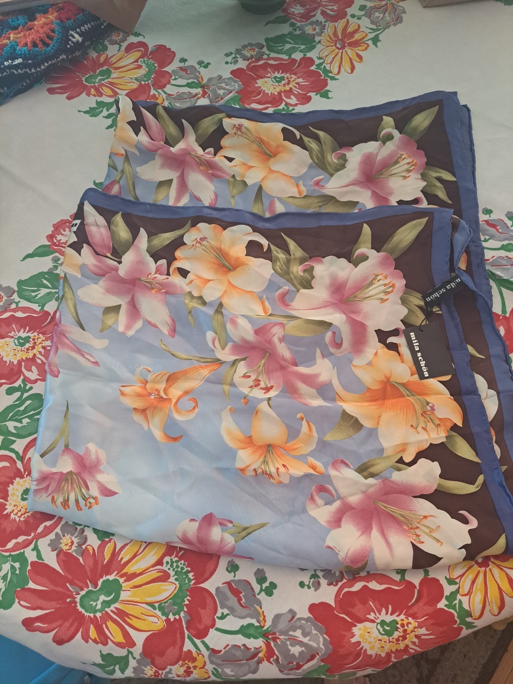 Mila Schon Silk Floral Iris Square Scarf Nwt